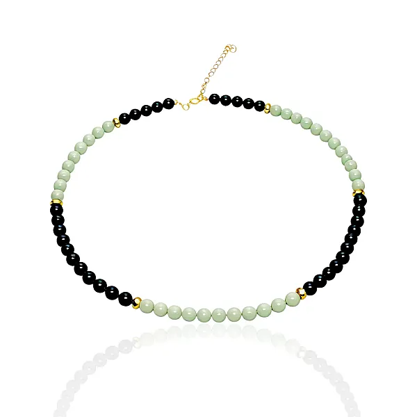 Κολιέ με γυάλινες χάντρες σε πράσινο ελιάς και μαύρο με αλυσίδα επέκτασης